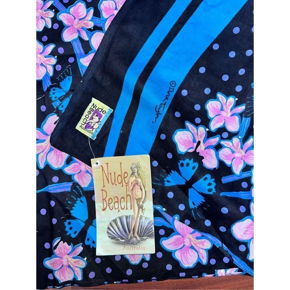 New With Tags floral Tropical-Print Wrap multicolored floral -print ruana wrap t
